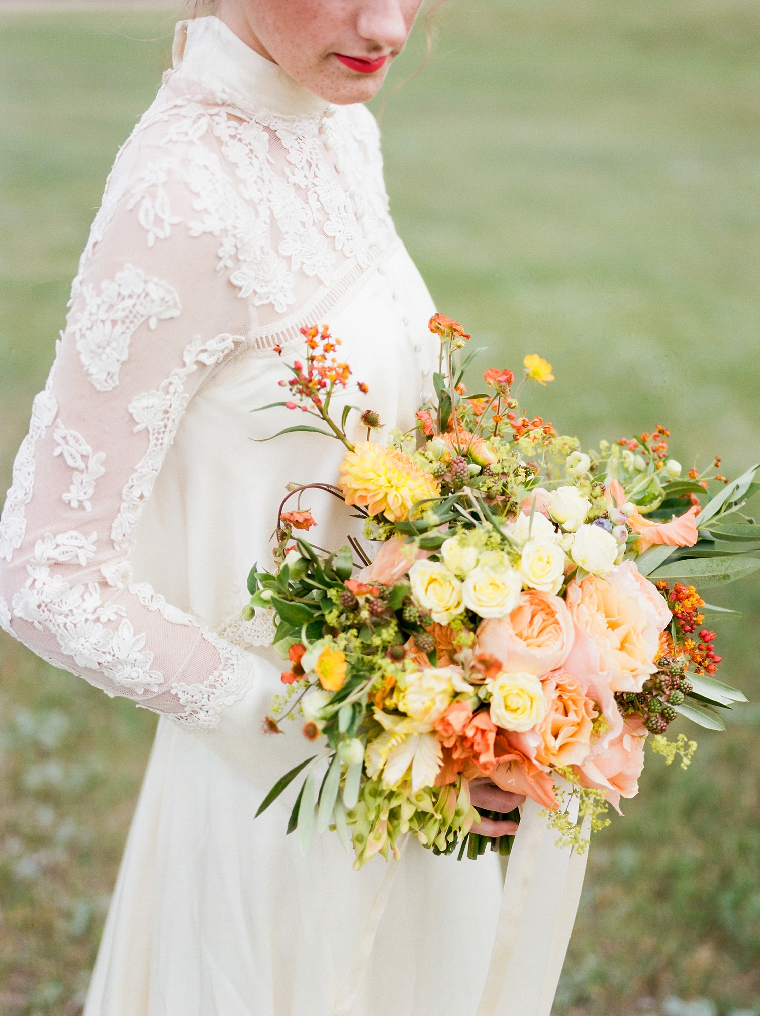 Bride With Bouquet, Spring Wedding Colorado, Desintation Photographer 