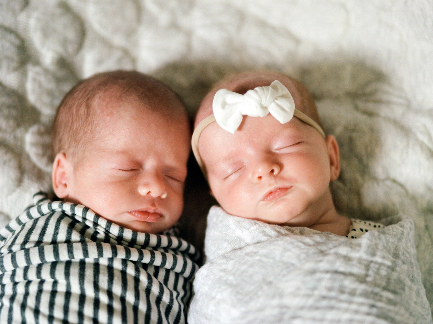 Fort Collins Newborn Session, Twin Session, Colorado Family Photos, Colorado Twin Session, Fort Collins Twin Photos, Colorado Film Photographers, Colorado Lifestyle Session, Best Newborn Photographers In Colorado, Twin Newborn Session, Danielle DeFiore, Twin Newborn Photos