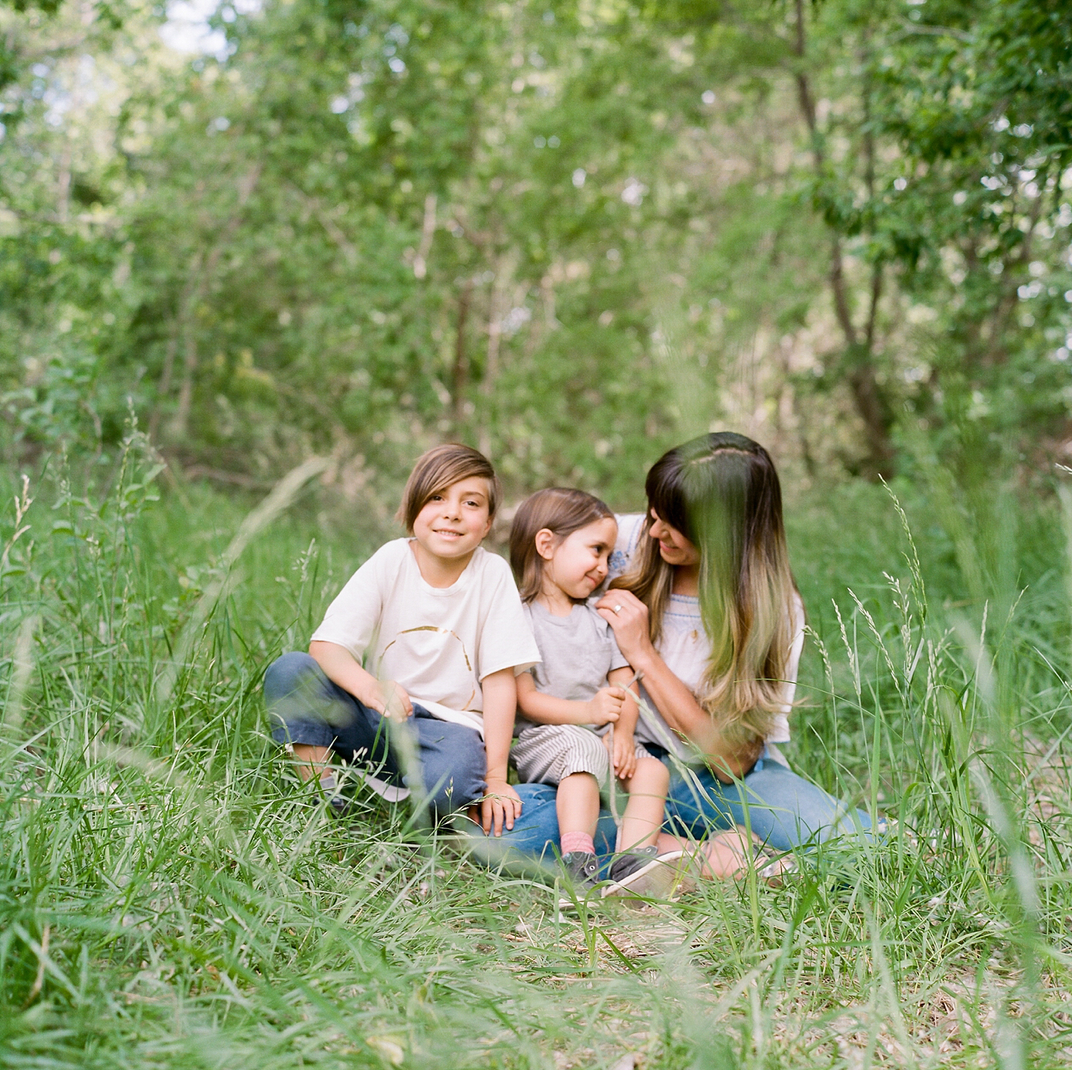 Film Photographers, Colorado Family Portraits, Fort Collins Portrait Photographer, Mom with Children In Grass, Summer Family Portraits