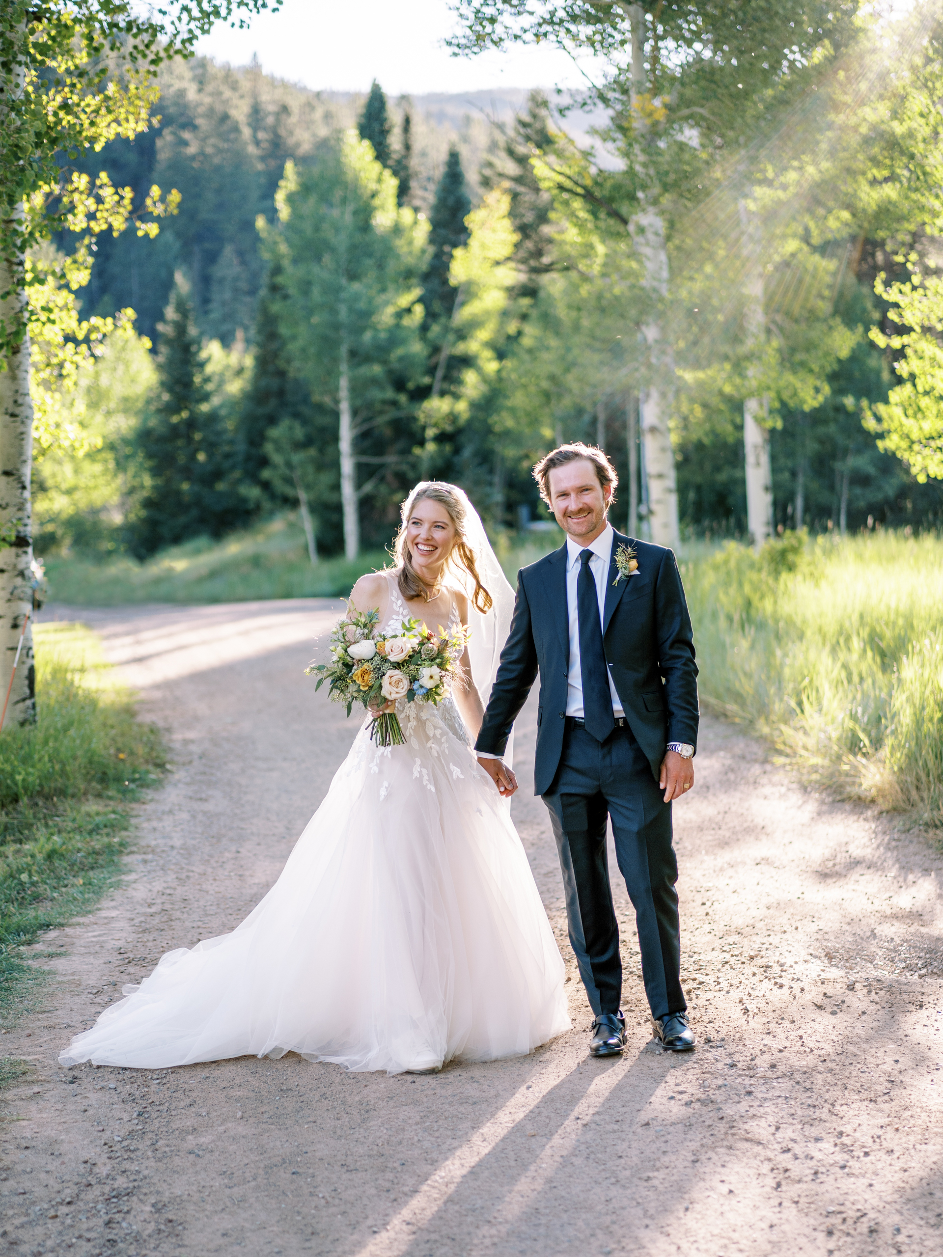 Aspen wedding photographer, Dunbar ranch, destinations weddings in aspen colorado, aspen wedding photographers