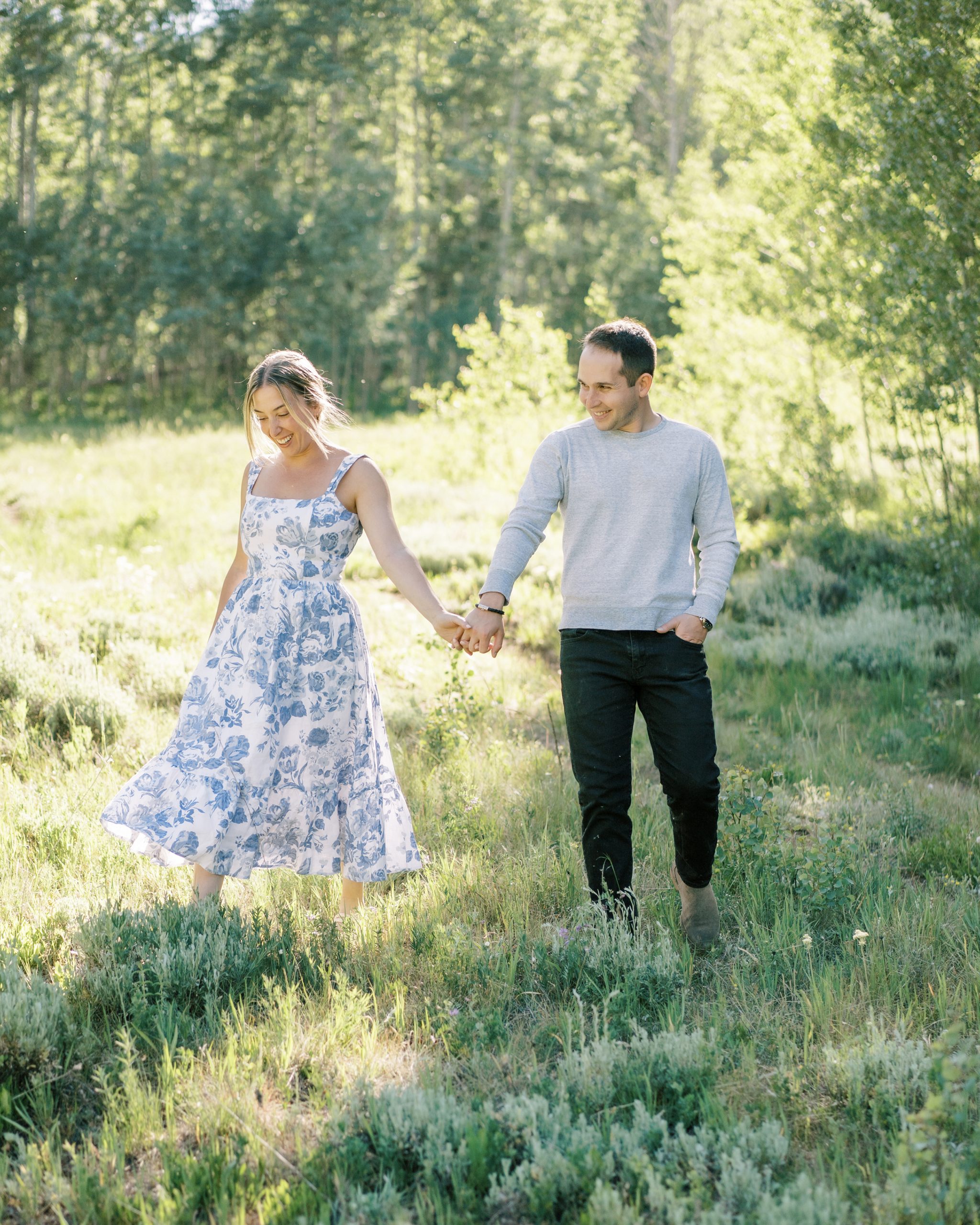 Aspen colorado engagement photos, aspen colorado engagement session, aspen colorado photographers, aspen colorado photographers, aspen colorado wedding photographer, aspen Colorado wedding photographers, aspen colorado wedding photos, aspen, colorado weddings, mountain engagement aspen colorado